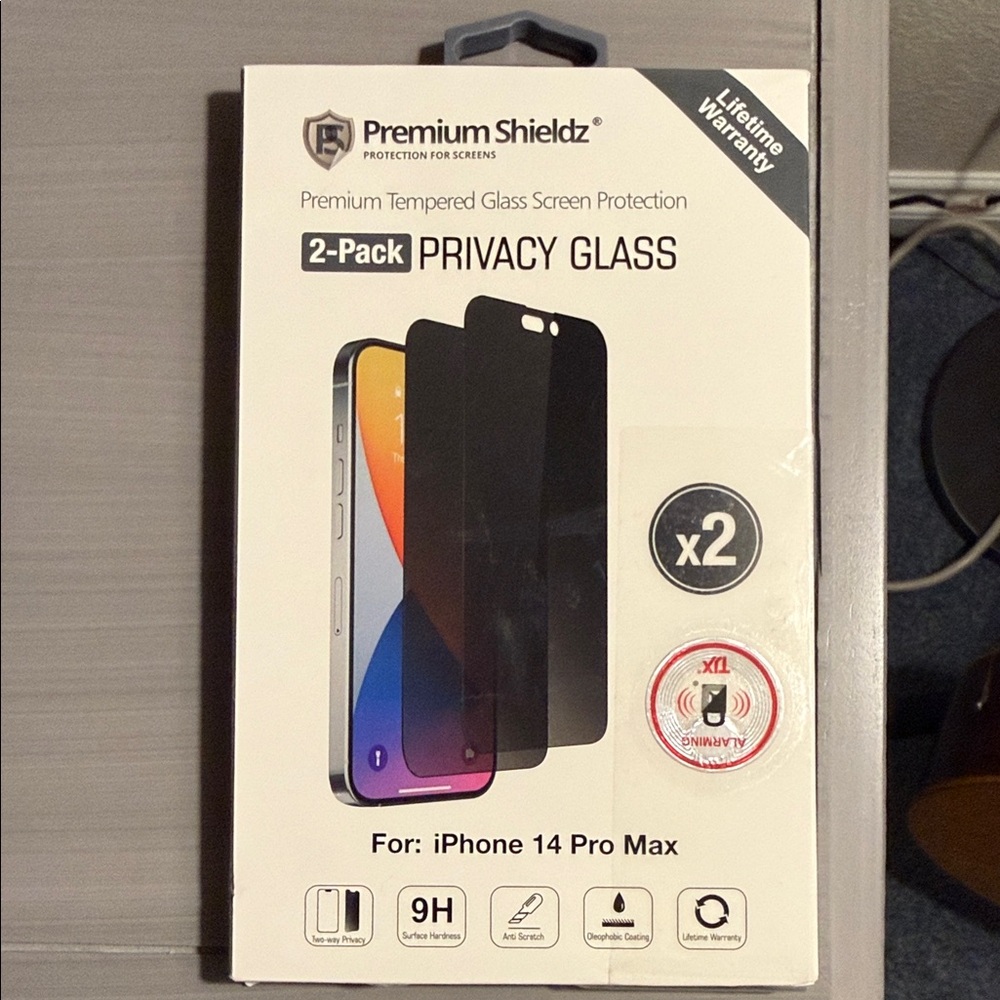 Black Privacy Glass Screen Protector for iPhone 14 Pro Max